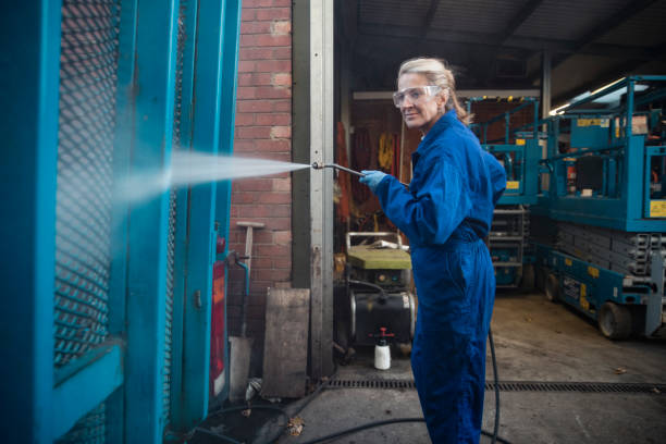 Best Restaurant Pressure Washing  in Lindstrom, MN